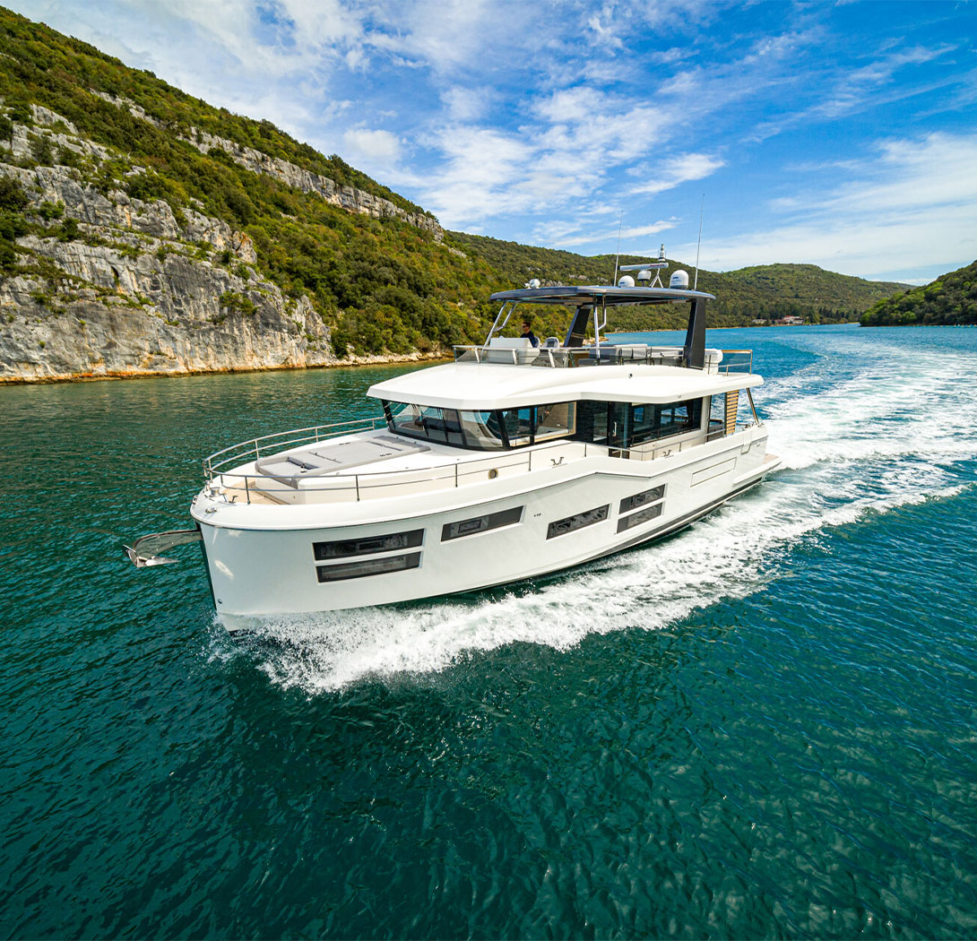 yachtworld beneteau swift trawler