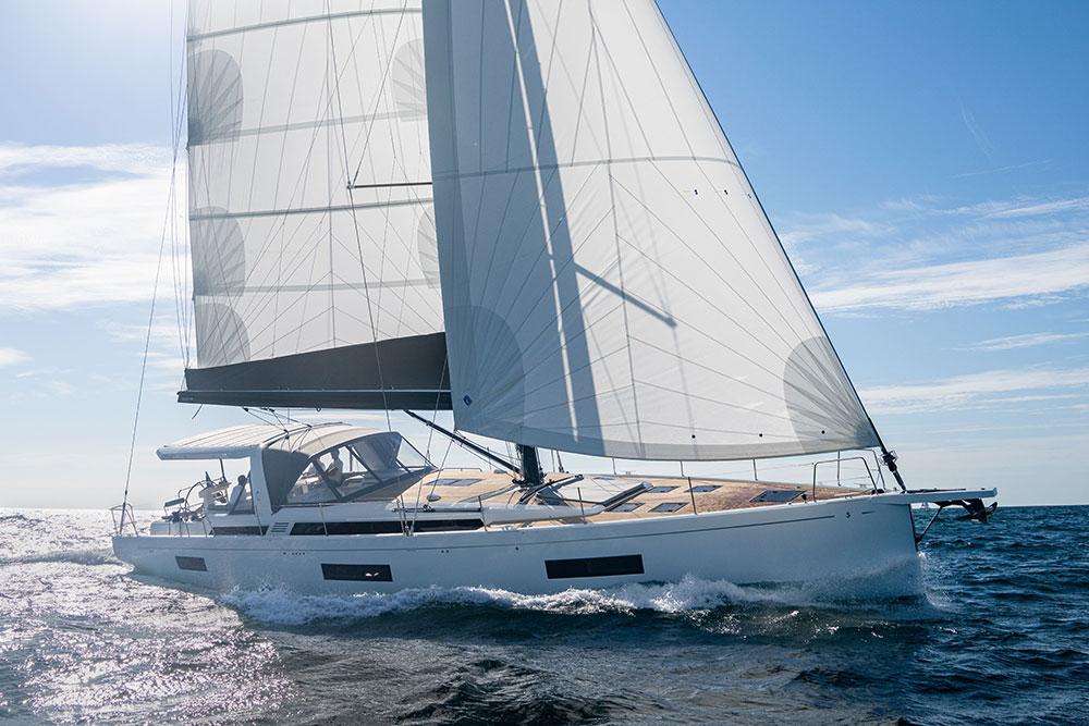 BENETEAU | Oceanis Yacht - The State-Of-The-Art For Luxury Sailing