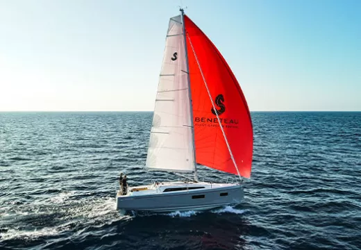 40 foot ocean sailboat