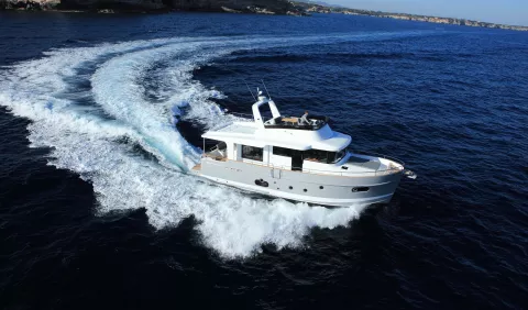 BENETEAU Swift Trawler 50 Outstanding stability comfort and